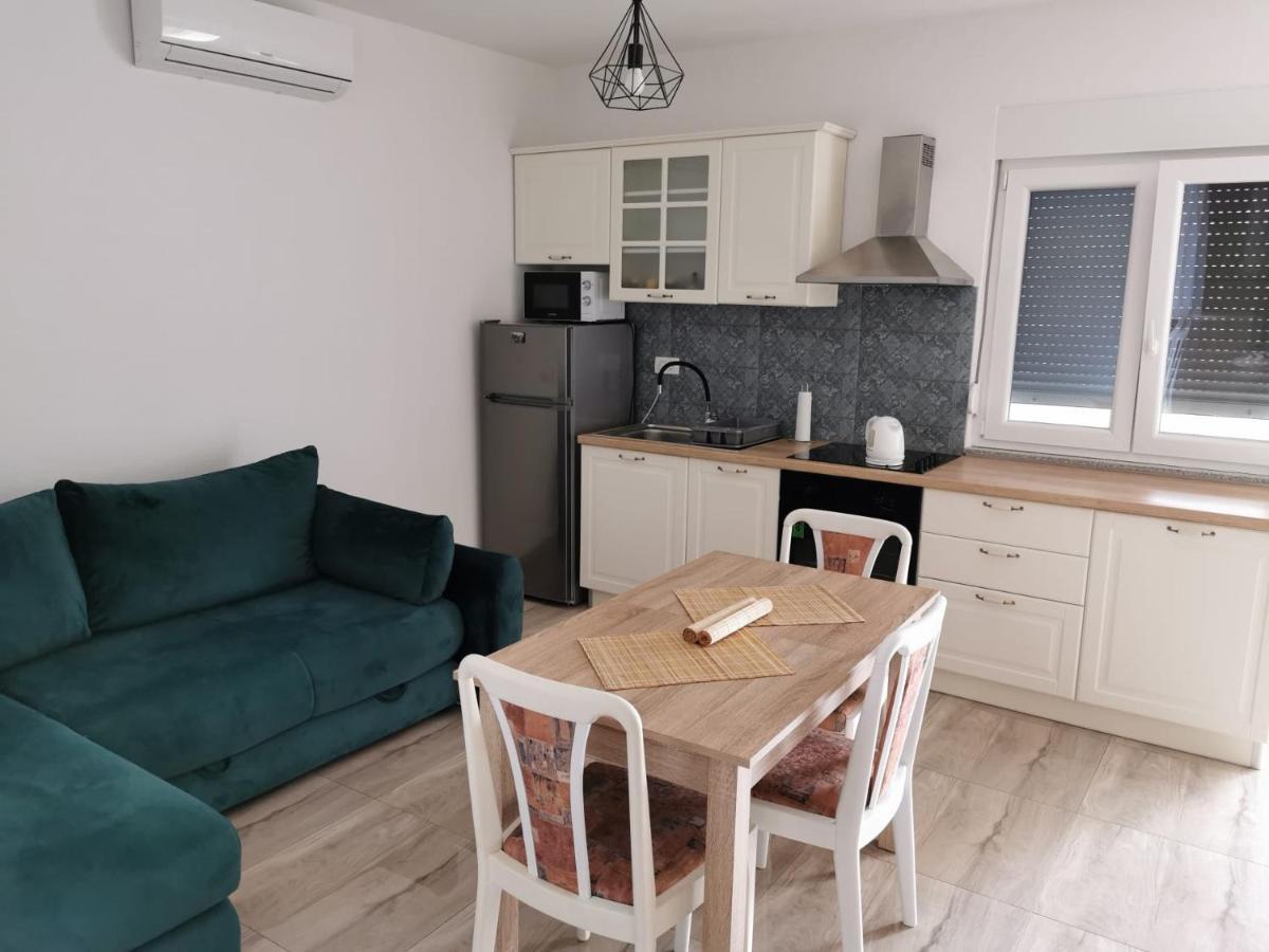 Relax 1 Appartement Pakoštane Buitenkant foto
